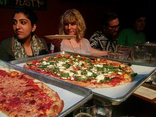 pizza - Modest pizza party