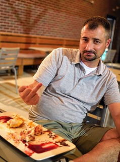 The Finger - Jeff doesn't want dessert