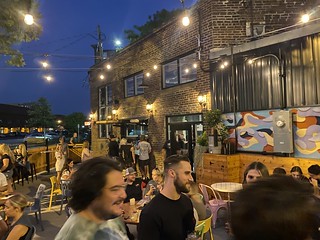 A nice little patio at Secret Admirer