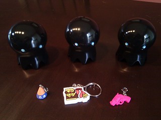 Mobile - Kidrobot stuff arrived. Ghosts and zipper pulls.