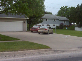 An Awesome Driveway Parking Lot