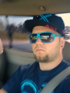 The matching sunglasses maybe took it over the top, haha. i switched 'em immediately after this photo.