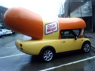 Mini Cooper Oscar Mayer Wiinermobile