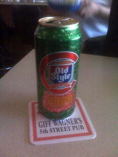 Drinks - Cubs and Old Style at Giff's