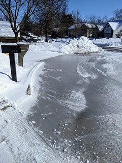 Snow - The cul-de-sac ice pond