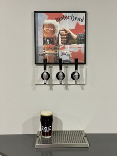 Homebrew - Motörhead. Beer Drinkers.