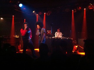 Shows - This chick was awesome