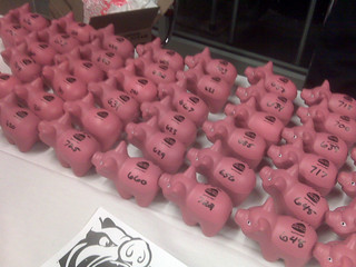 Iowa Chops - Pitch-a-Pigs