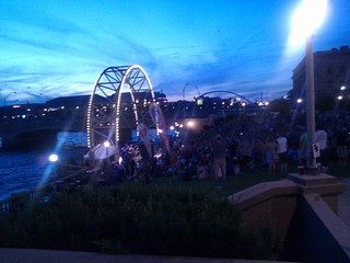 Matisyahu downtown on the river. Des Moines is a Rad town.