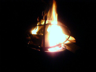 Vic got me a nice, portable fire bowl.