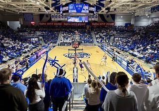Drake vs UNI basketball