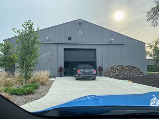 Auto - Pullin up to the spot