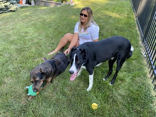 Benny Brooks - Ricki is not sure about Benny. Rightfully so