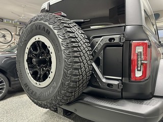 Auto - Spare back on