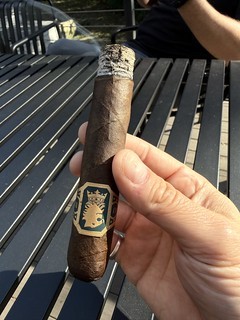 Undercrown. A tasty cigar.