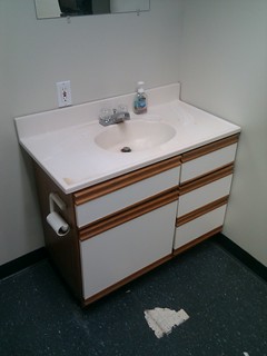 Red 5 - Our nasty, ghetto sink and broken up tiles