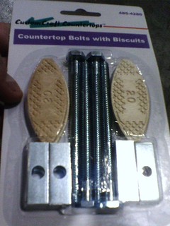 Countertop Bolts with Biscuits