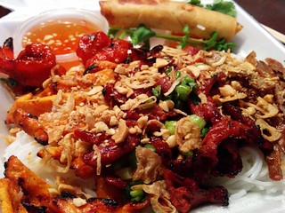 Got some bun to go. I didn't quite expect this amount of food, heh.