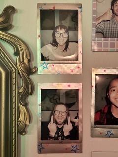 The Finger - Kari and me