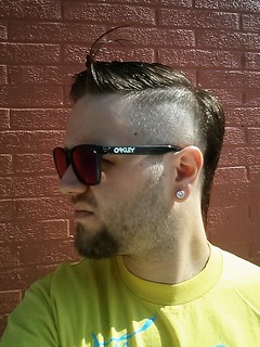 Short sides. Grease. Wind.