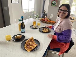 pizza - Gas station brunch fat kids