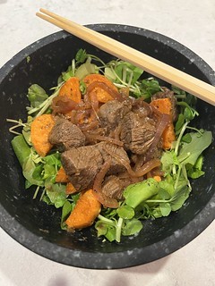 Made some shaking beef. It is very tasty.