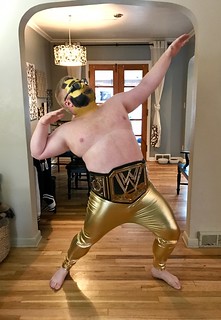 I am at a really good wrestlemania party