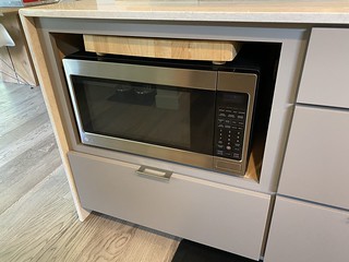 Bout to finally replace this countertop microwave with a proper built-in.