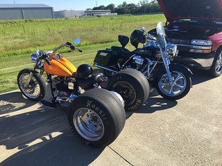 Look at this trike with slicks