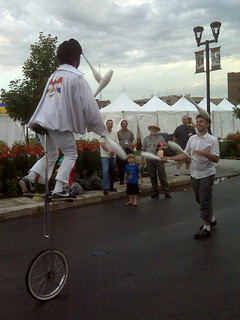 Street Performers at Art Fest
