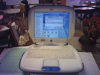 Kari's ghetto ibook