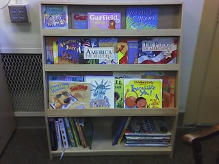 Kari's bookcase - in use