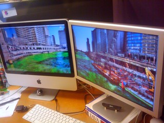 Tech - St Patty's Day Green Chicago River desktop background