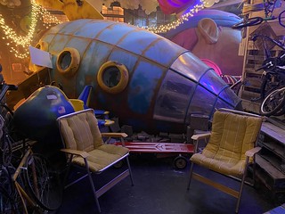 Art - Hebru rocketship