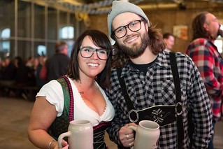 Dirndl - A couple of Salvator drinkers