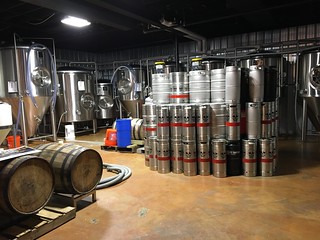 Brewery - Trying out Twisted Vine with Kari