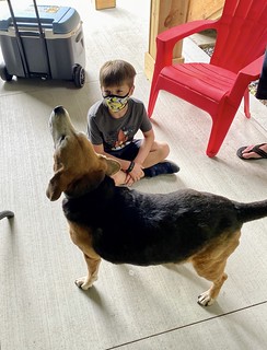 Travis and Garth are howlin buddies