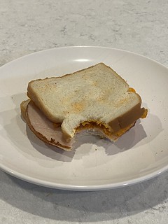 The perfect sandwich - step 6: eat with dorito dust on your fingertips