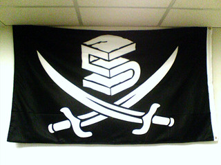 Red 5 Pirate Flag