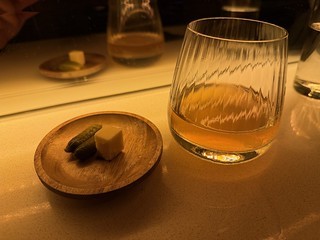 Drinks - Love when a drink comes with snacks