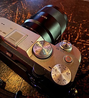 Camera - A photo of a camera