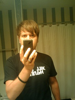 driving with the windows down makes my hair emo.