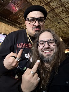 Kickin it with Daggers before the show.