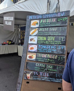 Rendang wasn't on the menu, but they gave me some out of their secret stash