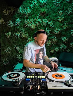 Laying down those 45s