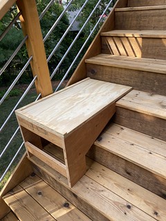 Building - Alright... this should hold a ladder