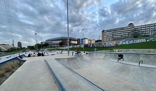 Skateboarding - Des Moines skatepark