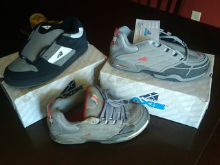 My ol axis skate shoes are falling part. Luckily I found 2 brand new pairs stashed in my closet. Free new shoe day!