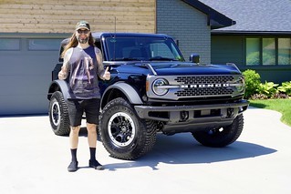 frame - Huge nerd buys new toy