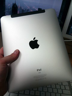 Tech - 64gb ipad 3g in hand. Thanks to @fervor!